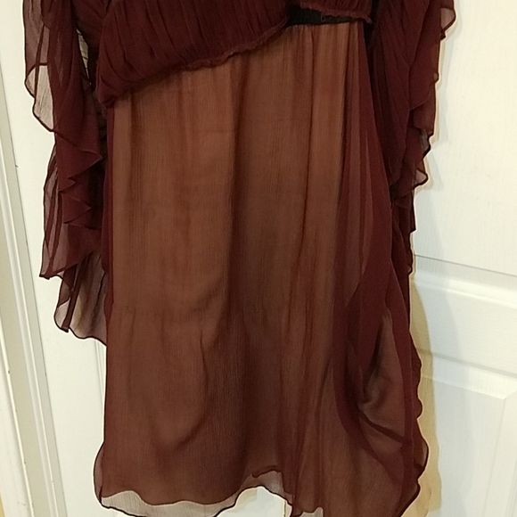 SOLD🎉host pick🎉BCBG Maxazria Burgundy dress - Picture 6 of 8